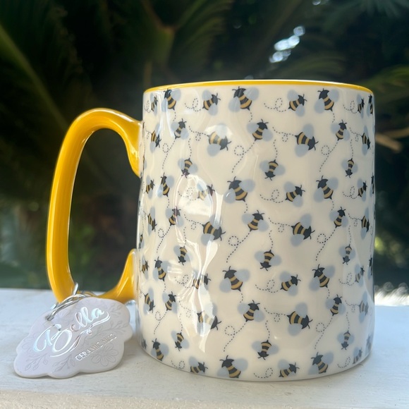 Bee Bella Ceramic Mug - Picture 2 of 15
